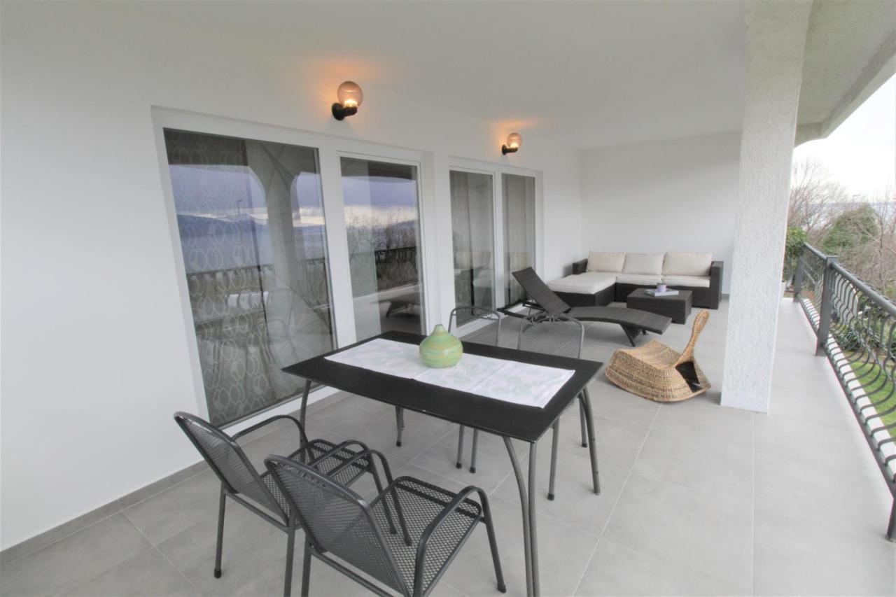 Appartement Vrata Jadrana à Rijeka Extérieur photo