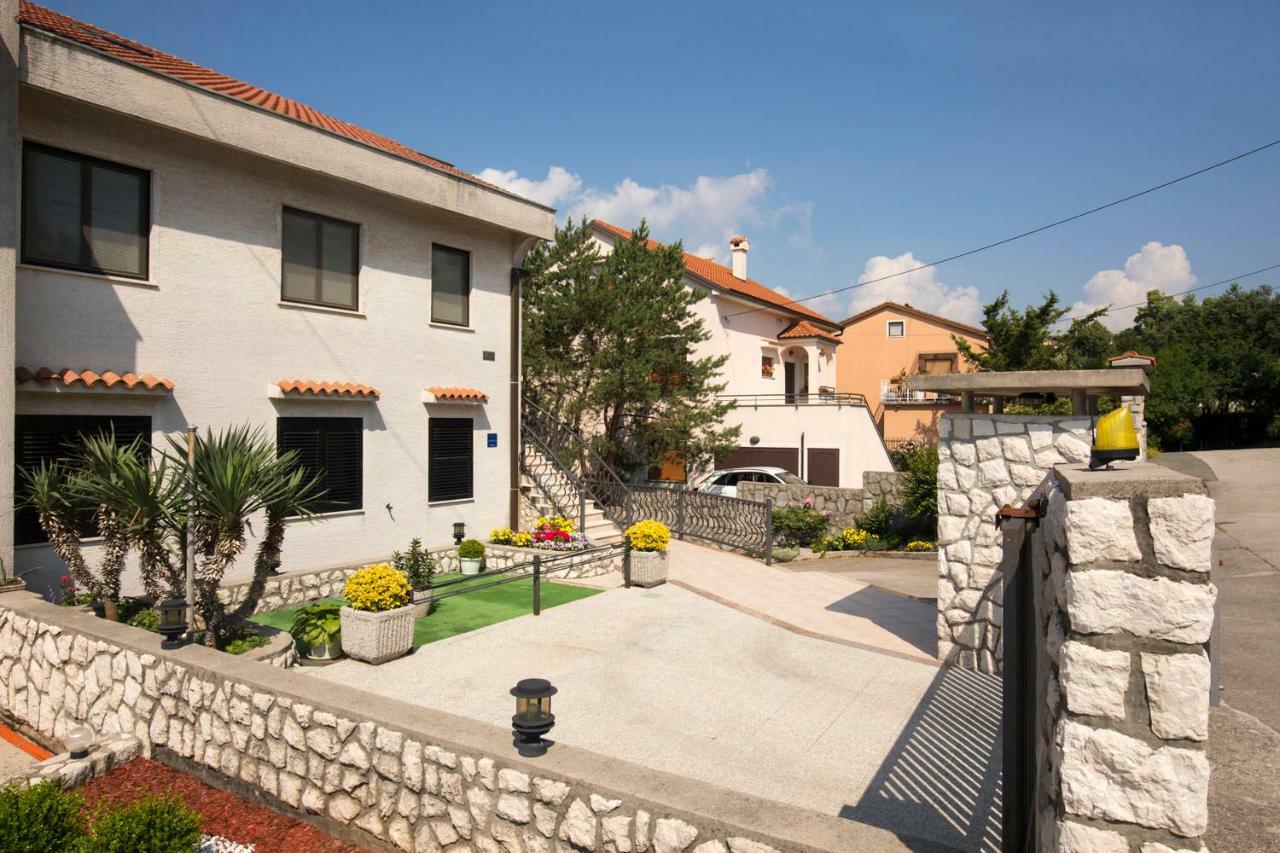 Appartement Vrata Jadrana à Rijeka Extérieur photo