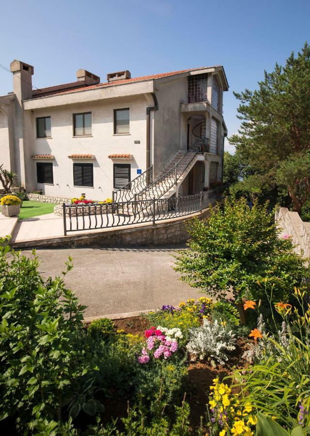 Appartement Vrata Jadrana à Rijeka Extérieur photo